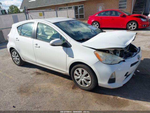  Salvage Toyota Prius c