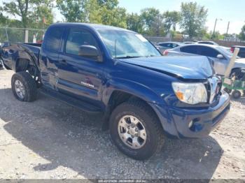  Salvage Toyota Tacoma