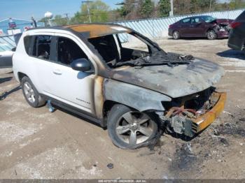  Salvage Jeep Compass