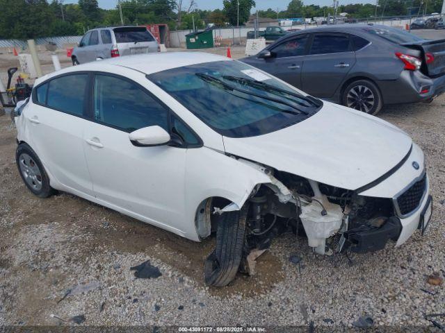  Salvage Kia Forte