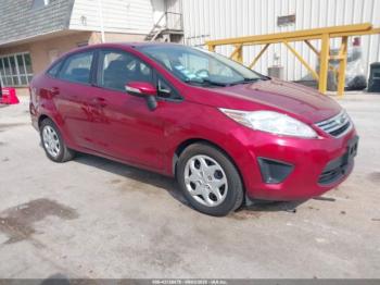  Salvage Ford Fiesta
