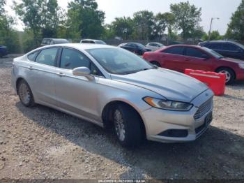  Salvage Ford Fusion