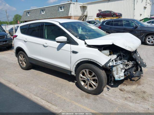  Salvage Ford Escape