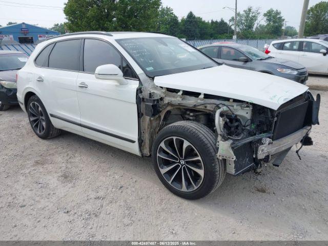  Salvage Bentley Bentayga