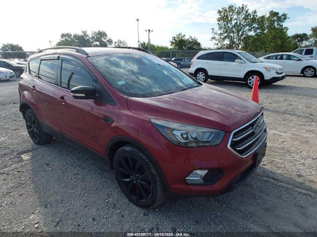  Salvage Ford Escape