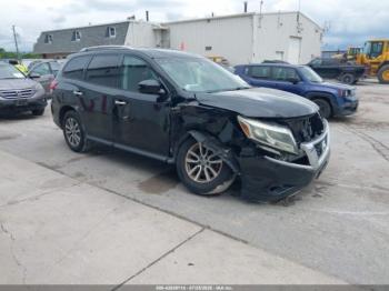  Salvage Nissan Pathfinder