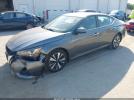 Nissan Altima Sv Fwd Image 2