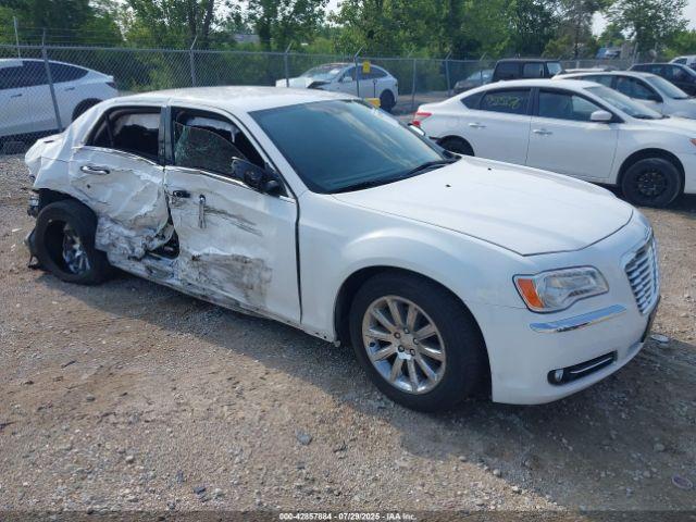  Salvage Chrysler 300