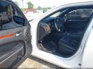 Chrysler 300 Limited Image 3