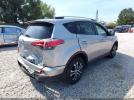Toyota RAV4 Le Image 6