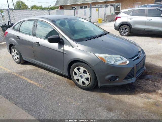  Salvage Ford Focus
