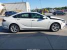 Buick Regal Sportback Image 12