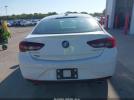 Buick Regal Sportback Image 16