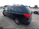 Toyota Sienna Le Image 3