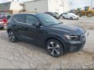 Volvo XC40 B5 Core Bright Theme Image 1
