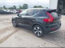 Volvo XC40 B5 Core Bright Theme Image 2