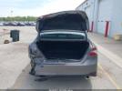Toyota Camry Le Image 17