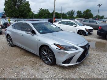  Salvage Lexus Es