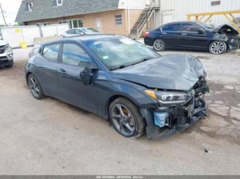  Salvage Hyundai VELOSTER