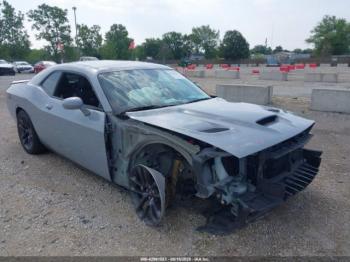  Salvage Dodge Challenger