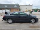 Toyota Camry Le Image 8