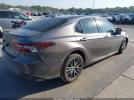 Toyota Camry Xle Hybrid Image 2
