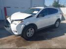 Toyota RAV4 Le Image 8