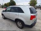 Kia Sorento Lx Image 4