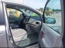 Toyota Sienna Xle V6 8 Passenger Image 3