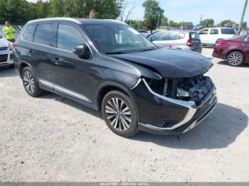 Salvage Mitsubishi Outlander