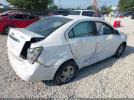 Chevrolet Sonic Lt Auto Image 3