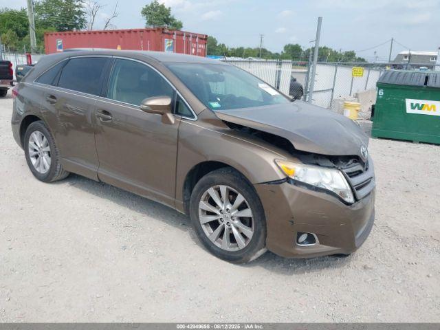  Salvage Toyota Venza