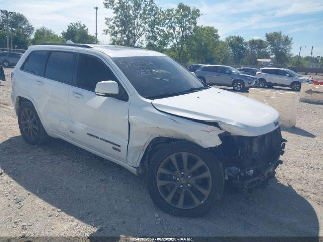  Salvage Jeep Grand Cherokee