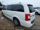 Chrysler Town & Country Touring Image 2