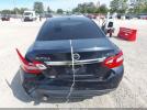 Nissan Altima 2.5 Sv Image 9