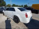 Chrysler 300 300s Image 11