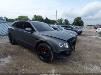  Salvage Bentley Bentayga