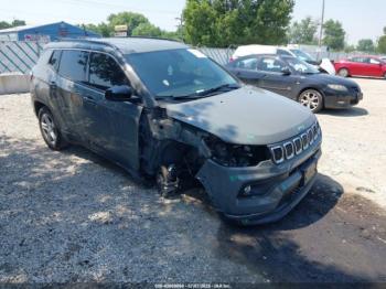  Salvage Jeep Compass