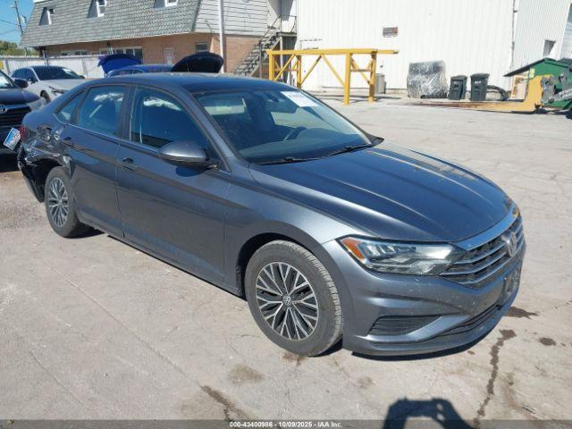  Salvage Volkswagen Jetta