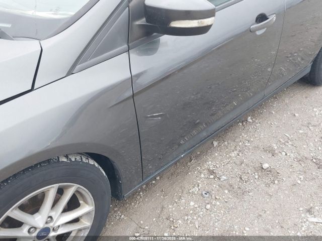 Ford Focus Se Image 4