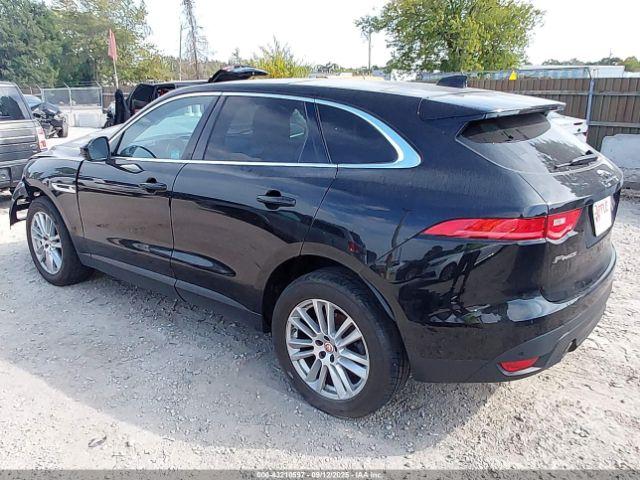 Jaguar F-PACE Prestige P300 Awd Automatic Image 16