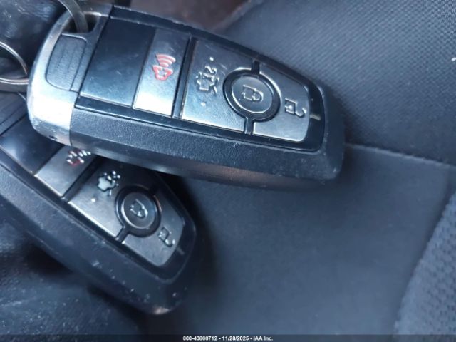 Ford Fusion Se Image 11