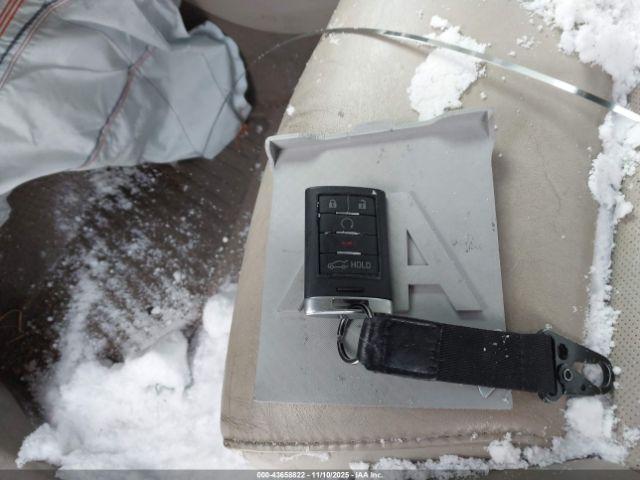 Cadillac XTS Luxury Image 10