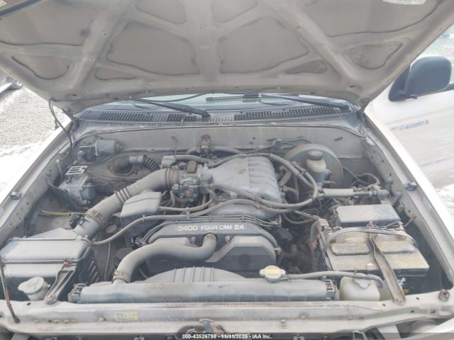 Toyota Tacoma Base V6 Image 7