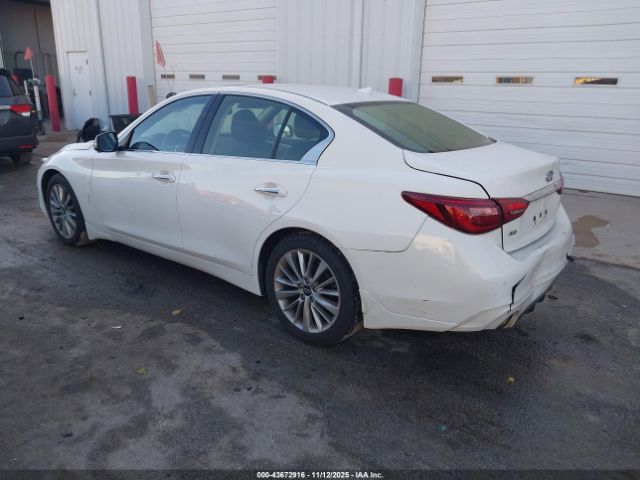 INFINITI Q50 Luxe Awd Image 3