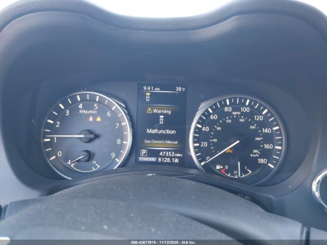 INFINITI Q50 Luxe Awd Image 8