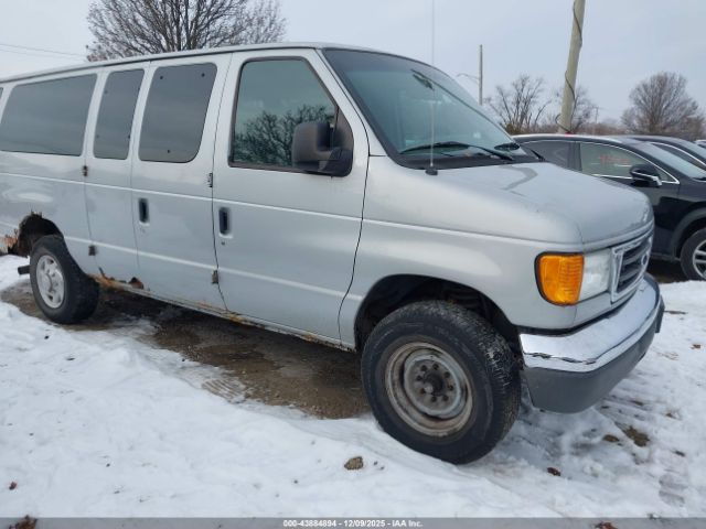 Ford E-350 Image 1