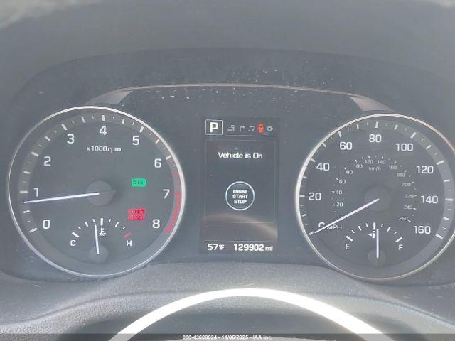 Hyundai ELANTRA Limited Image 6