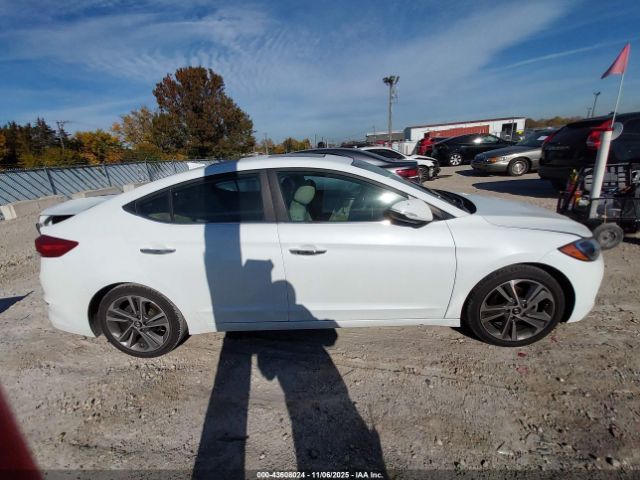 Hyundai ELANTRA Limited Image 15