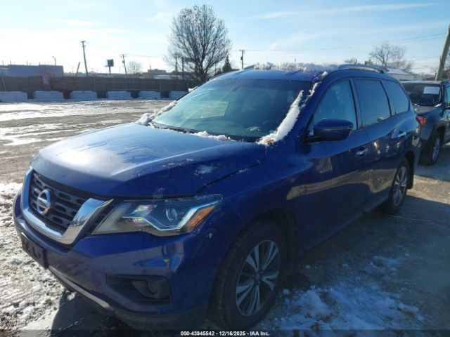 Nissan Pathfinder S Image 10